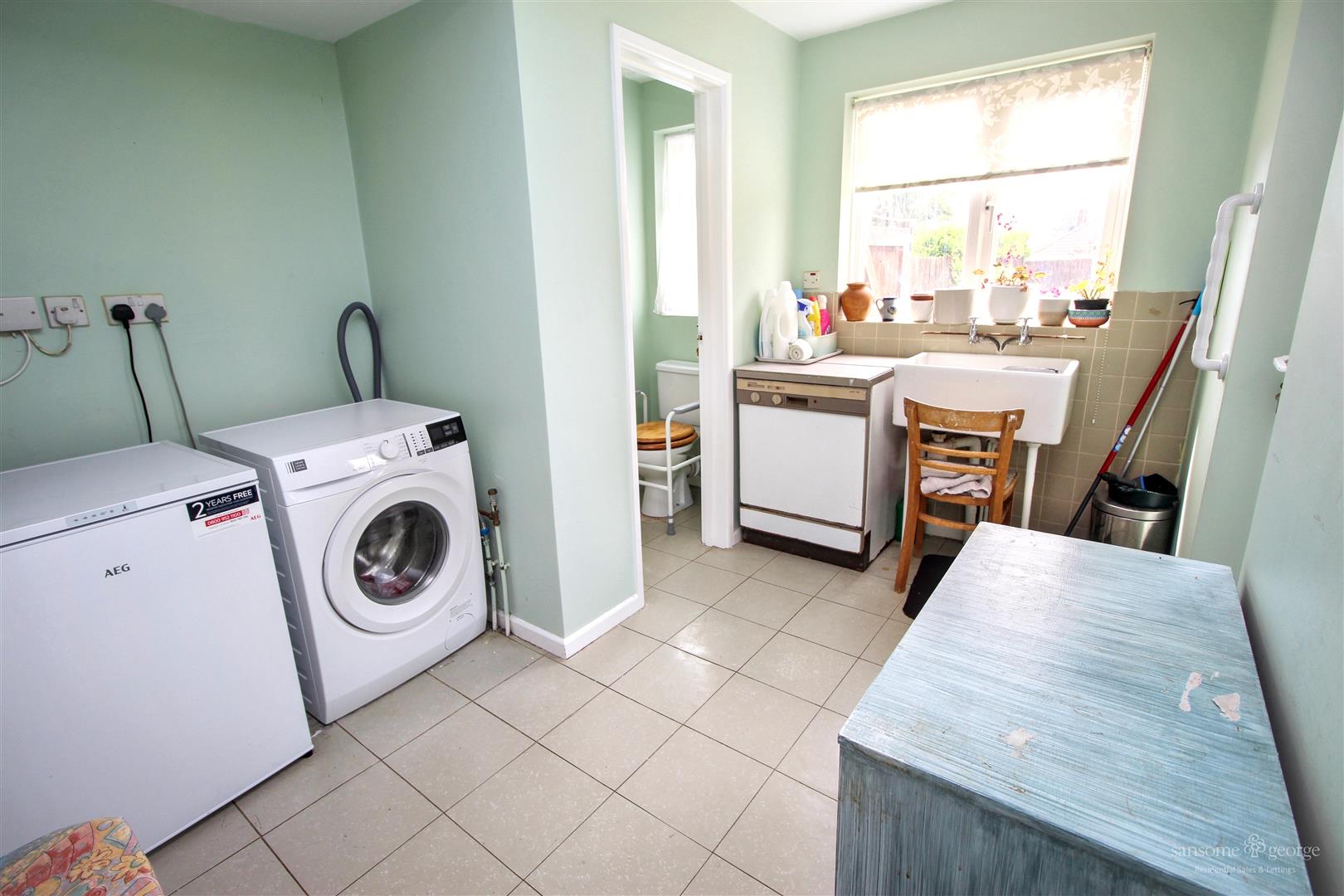 Wittenham Avenue, Tilehurst, Reading
